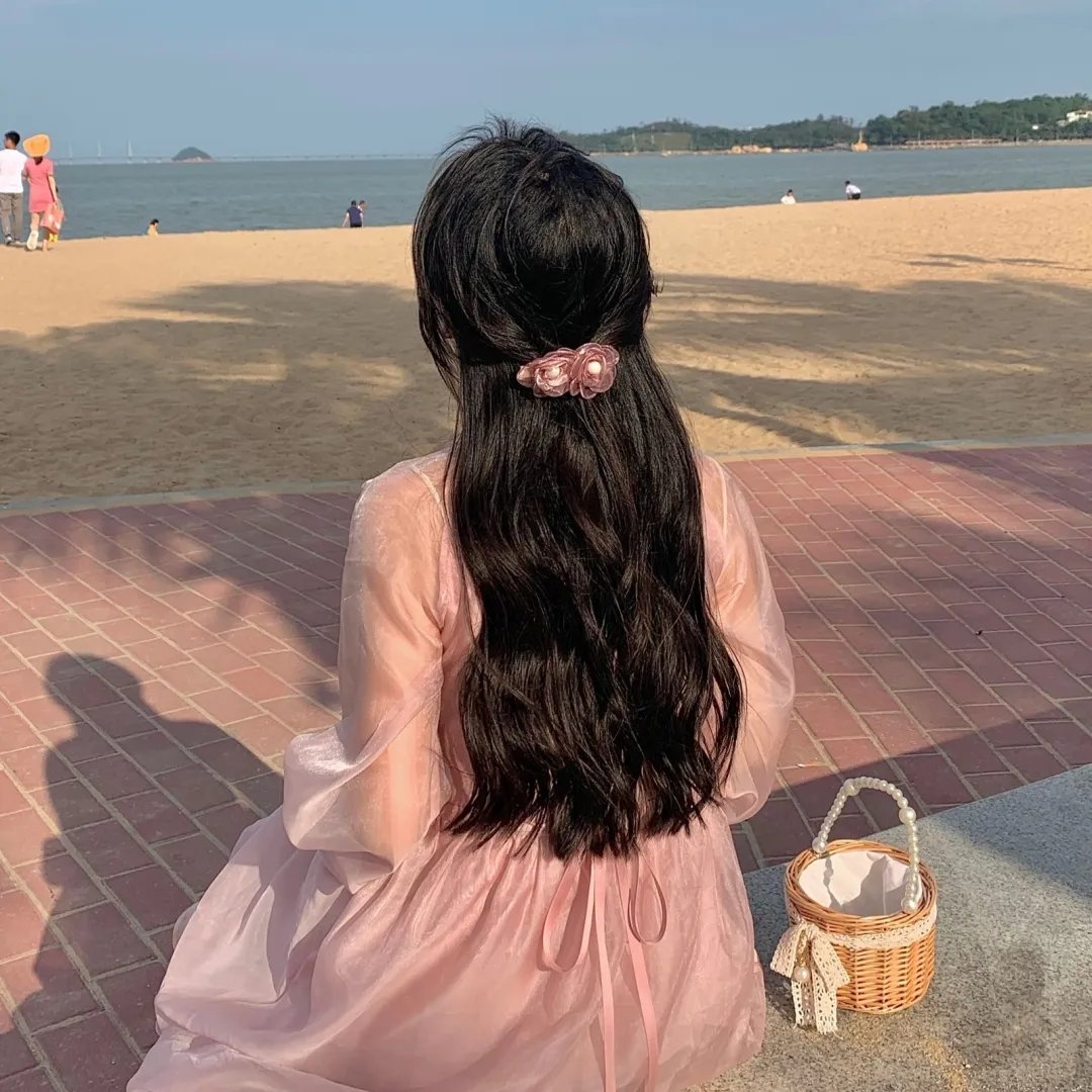 鬼阿姨之爱莉与艾比